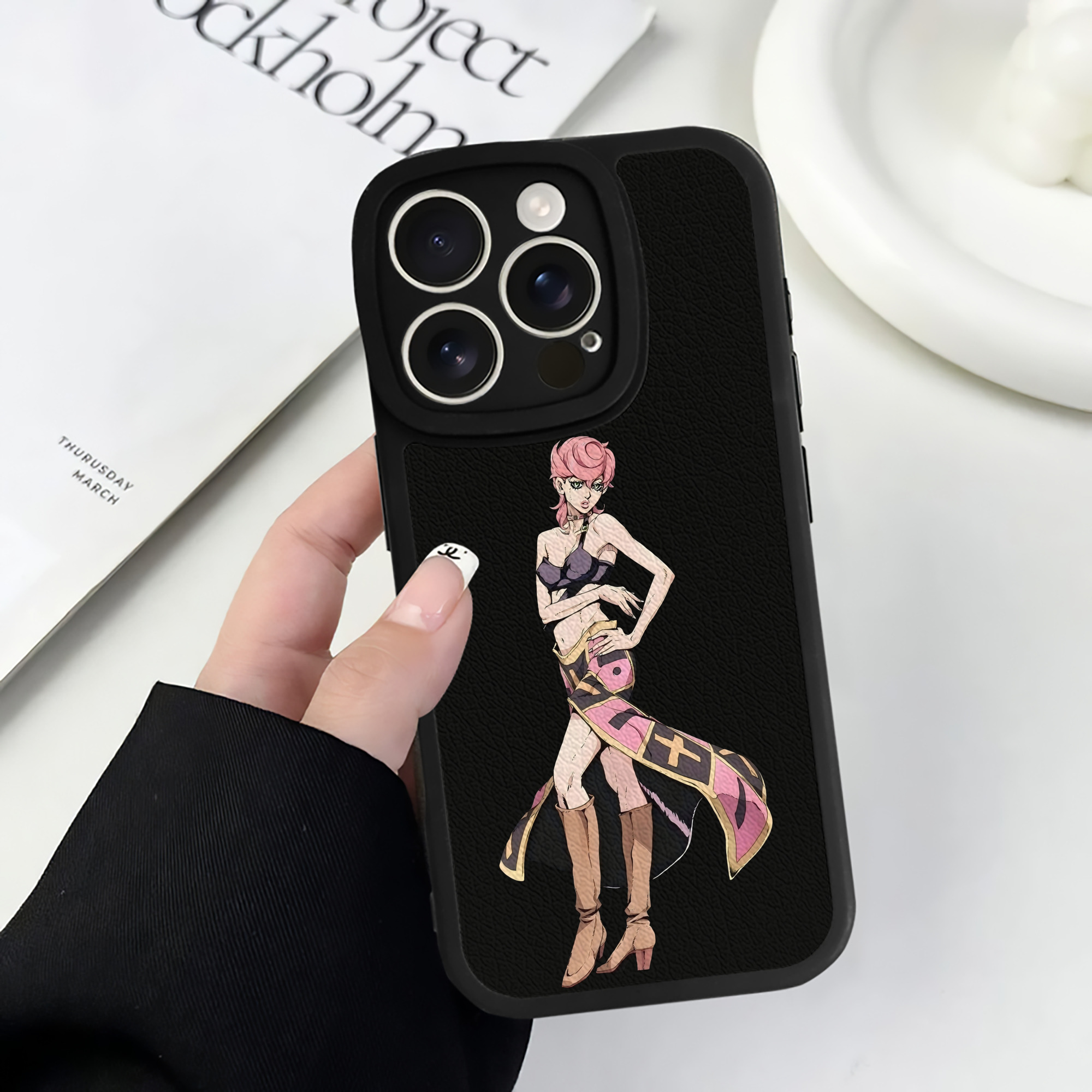 （画像用） ジョジョの奇妙な冒険 トリッシュ?ウナ JoJo's Bizarre Adventure Trish Una 【iPhone 16シリーズ対応】シリコンスマホケース（レザー調） 材質：シリコン